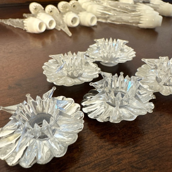 LOT OF 55 Vintage Christmas Light Cover Reflector:Icicles,Flowers Blooms & Star - Picture 5 of 13